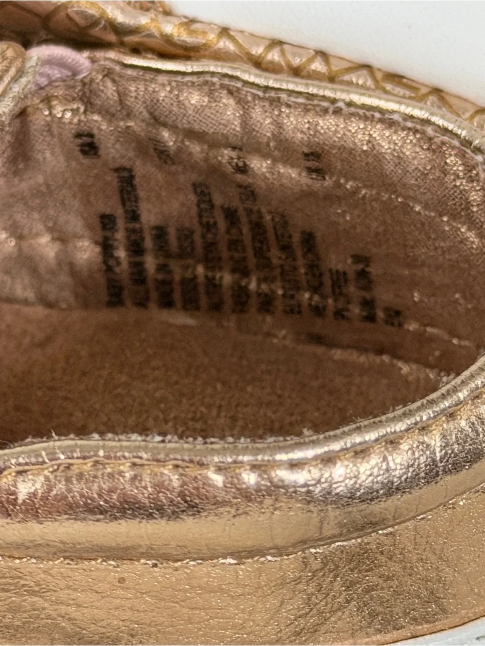 Michael Kors Baby Poppy Rose Gold Bow Slip On Sneakers Infant Size 2 EU 17 shoes